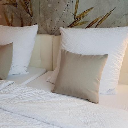 Bergische Idylle Hotel Overath Ngoại thất bức ảnh